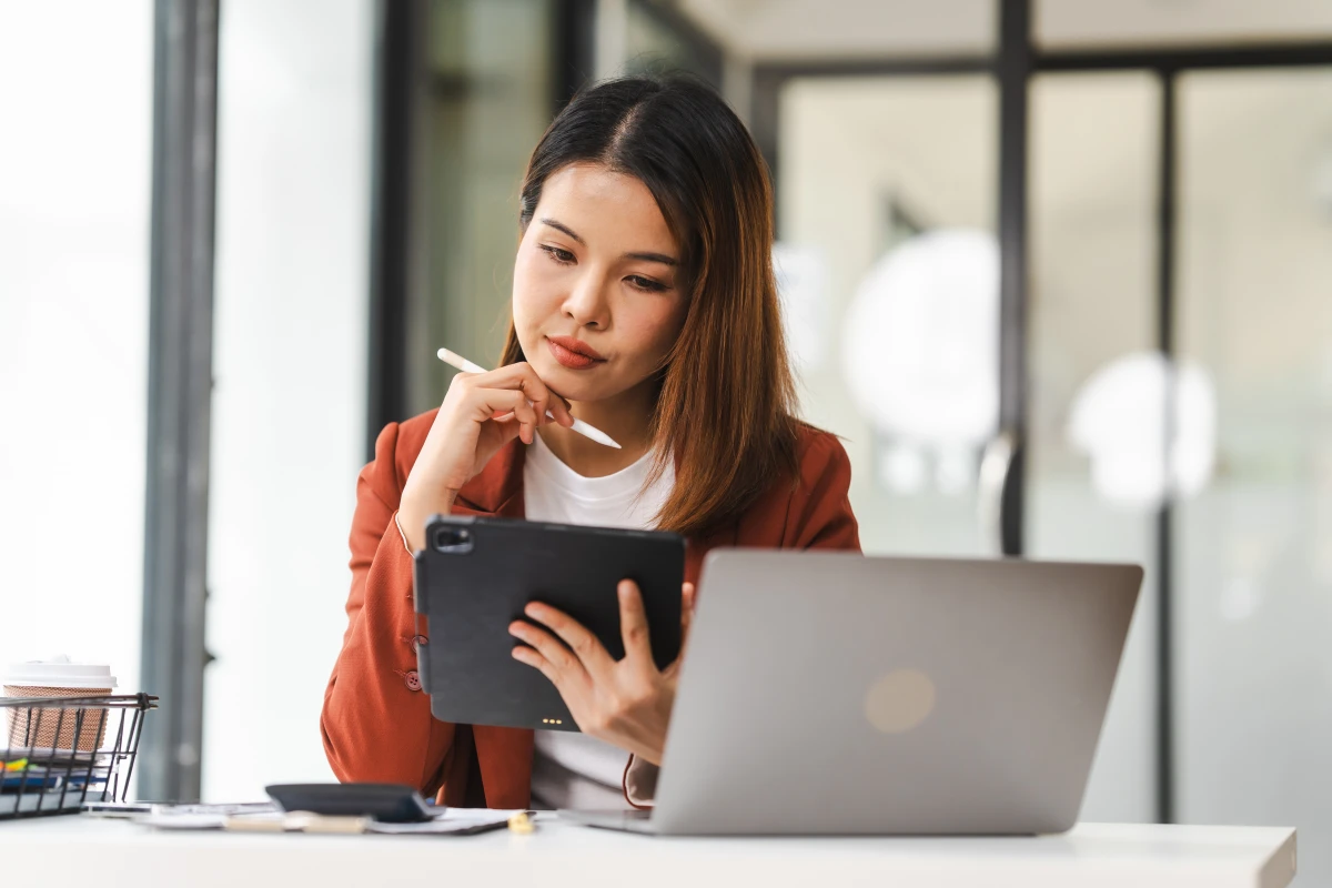 Gérer les biens en indivision après un divorce : conseils et stratégies